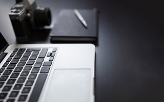 开云竞猜官网-2021年季后赛：库里在连续三场火热表现中，单场投中10+三分，帮助勇士逆转强敌